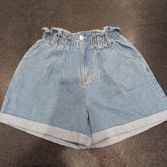 Tian Fu Rui Pants - Last CHANCE Paper bag waist highrise denim shorts wmns sz L